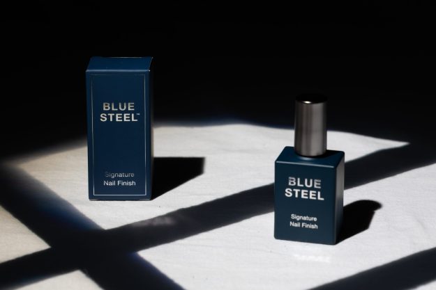 Blue Steel lifestyle image with box