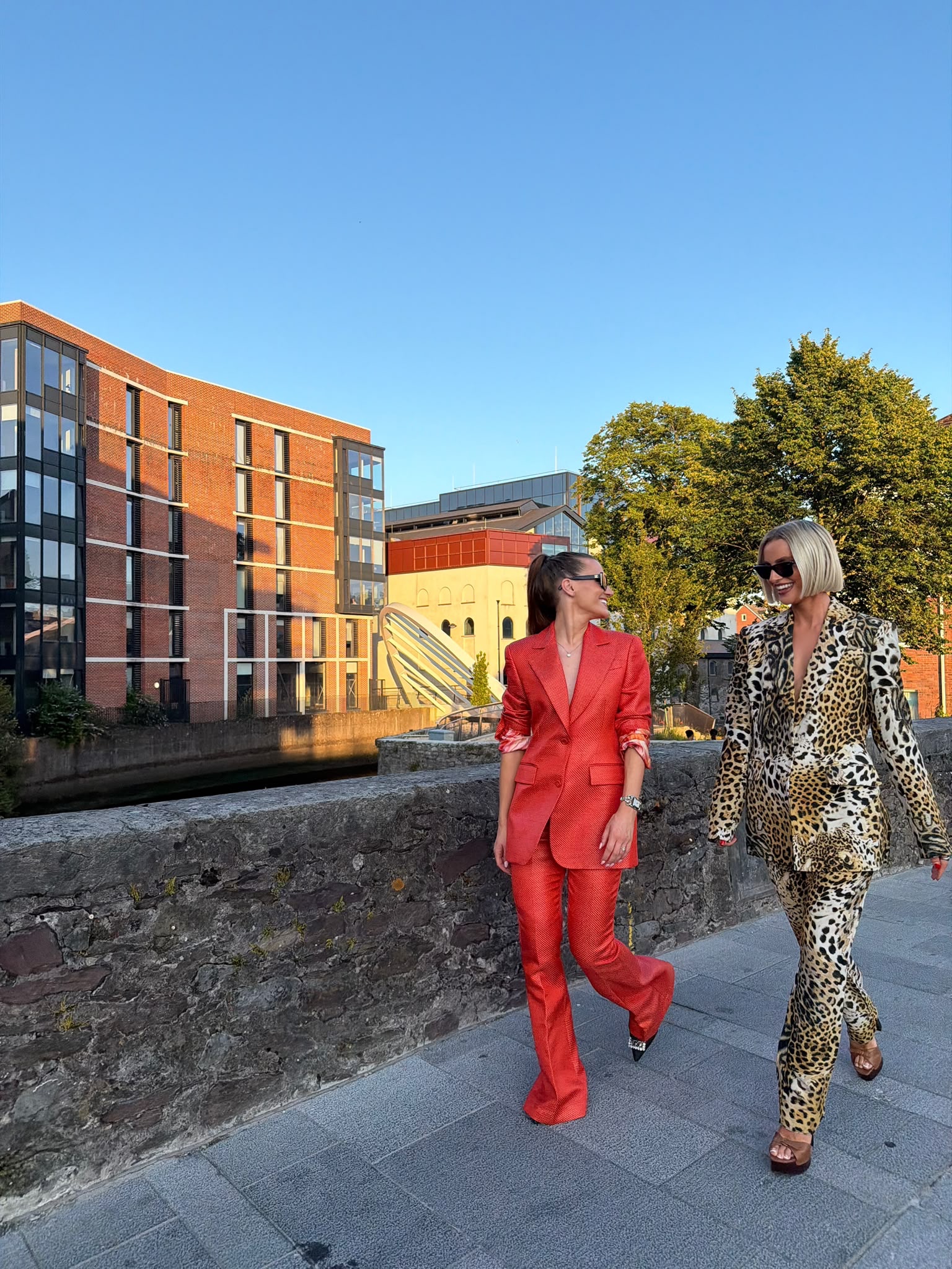 Luxury Exchange – – Roberto Cavalli suits
